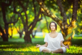 世界杯积分榜分析-Ning内马尔巅峰对决，西班牙激战90分钟挺进下一轮